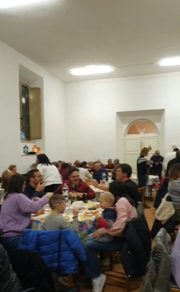 Questa immagine ha l'attributo alt vuoto; il nome del file è VideoCapture_20250212-154501-632x1024.jpg